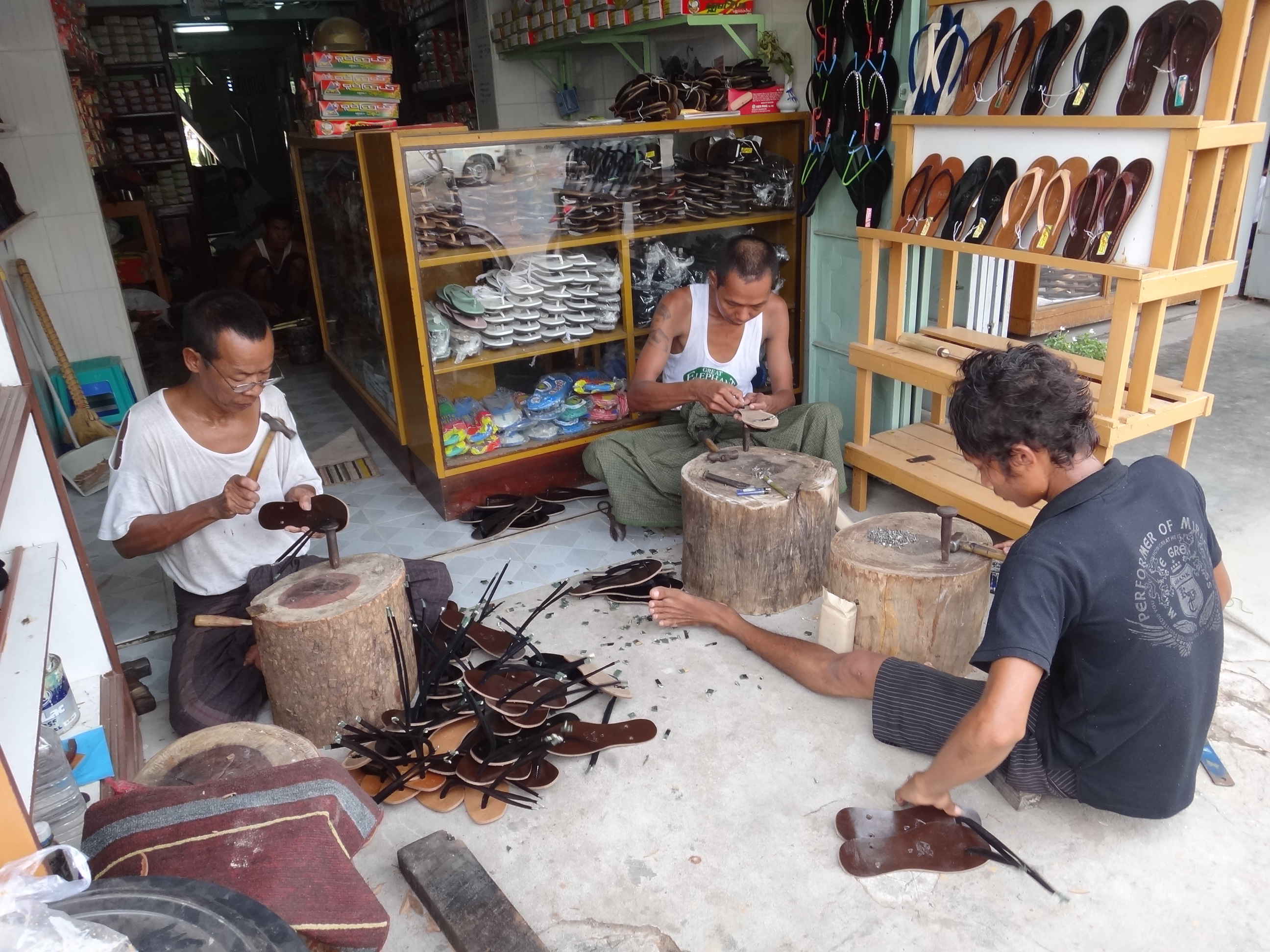 L'industrie artisanale à Mandalay